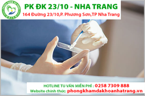 CHỮA SÙI MÀO GÀ BẰNG PHƯƠNG PHÁP TRỊ LIỆU MỚI ALA - PDT